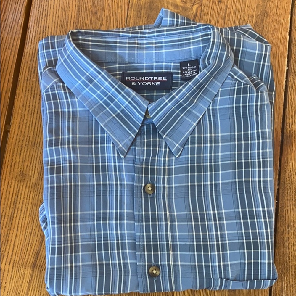 Roundtree & Yorke short sleeve shirt